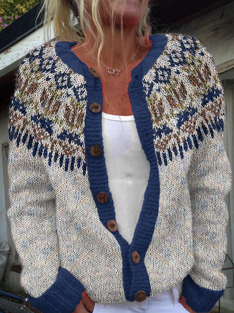 Amara | Nordic Wool Cardigan