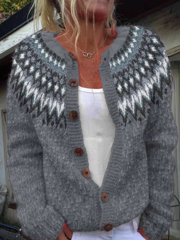 Ada | Nordic Wool Cardigan